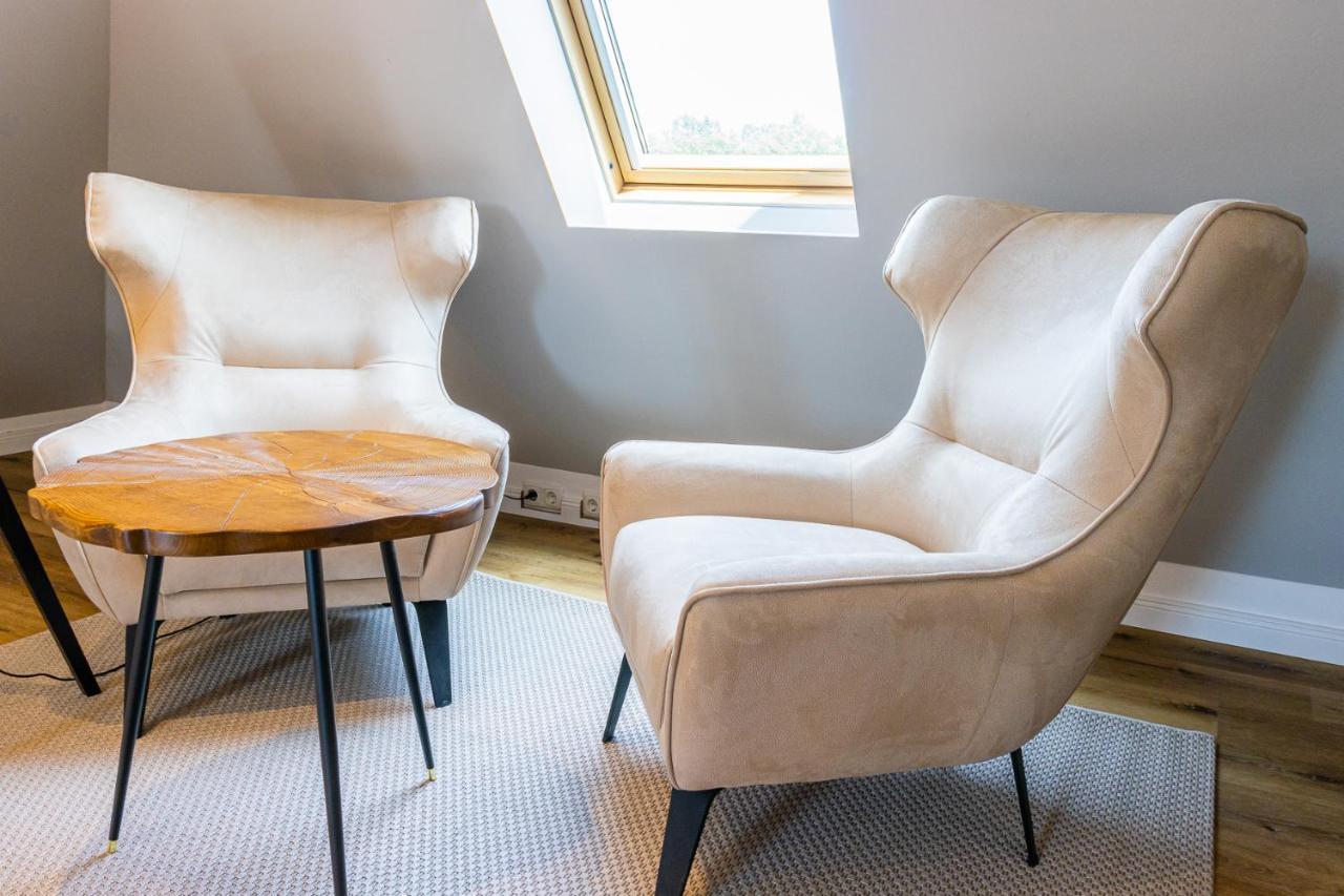 Moderne Maisonette Ferienwohnung Mit Gartenzugang, Nur 7 Gehminuten Zum Strand, Parkplatz & Fahrradunterstellplatz 沙博伊茨 外观 照片