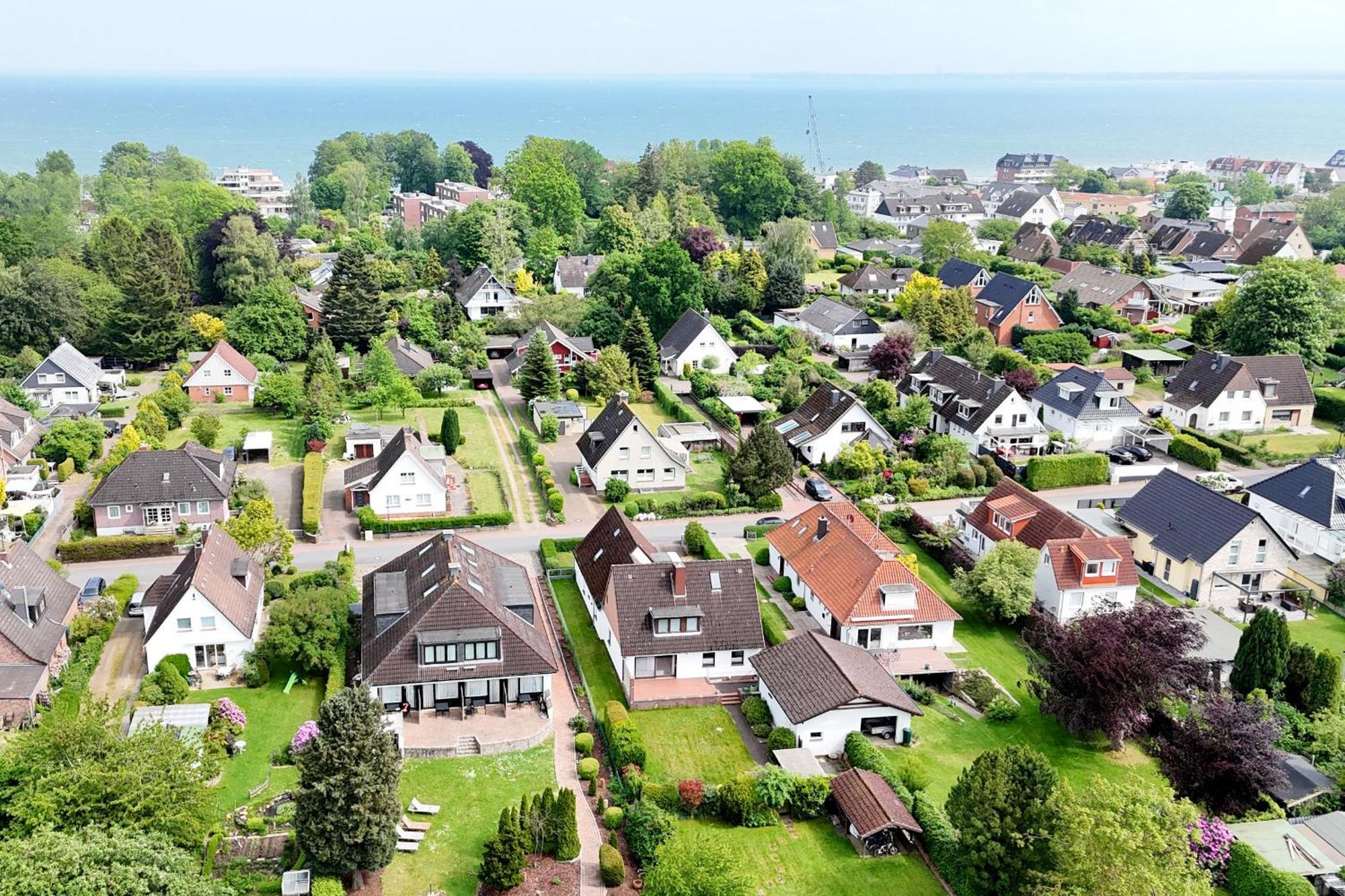 Moderne Maisonette Ferienwohnung Mit Gartenzugang, Nur 7 Gehminuten Zum Strand, Parkplatz & Fahrradunterstellplatz 沙博伊茨 外观 照片